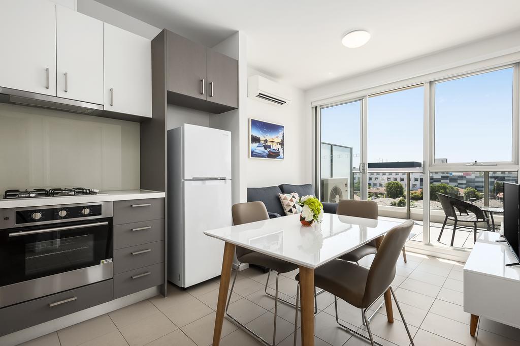 Poplar Sanctuary Apartments Ville de Ville de Melbourne Extérieur photo