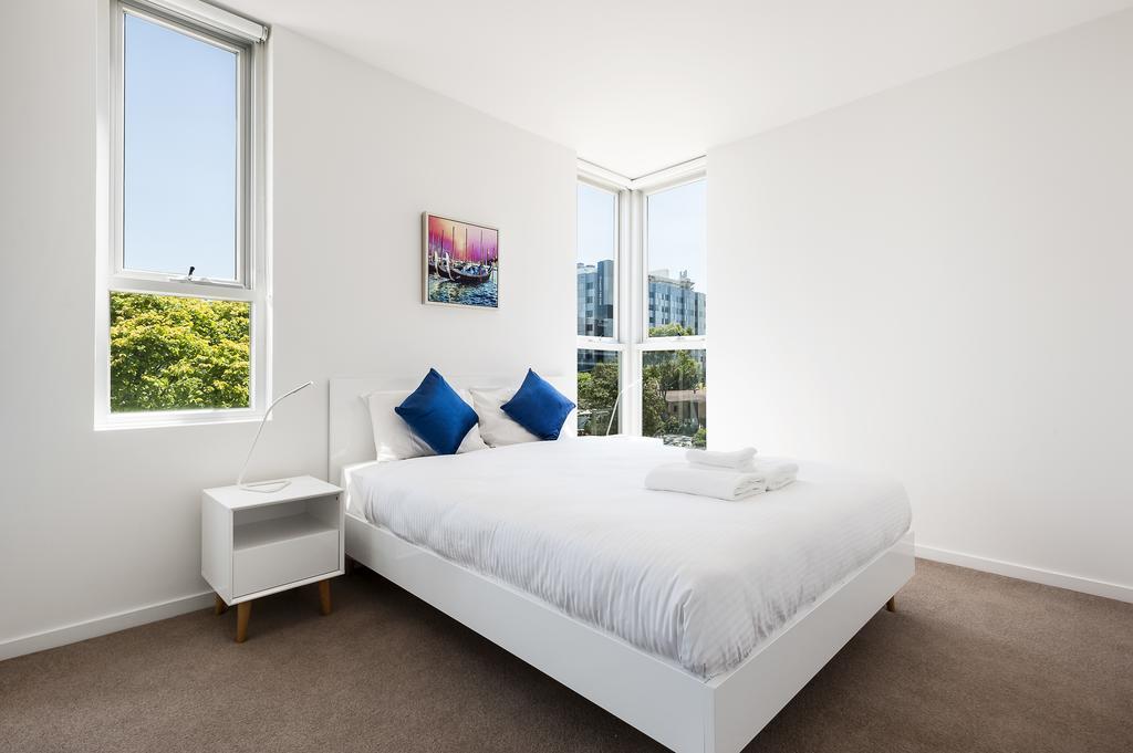 Poplar Sanctuary Apartments Ville de Ville de Melbourne Extérieur photo