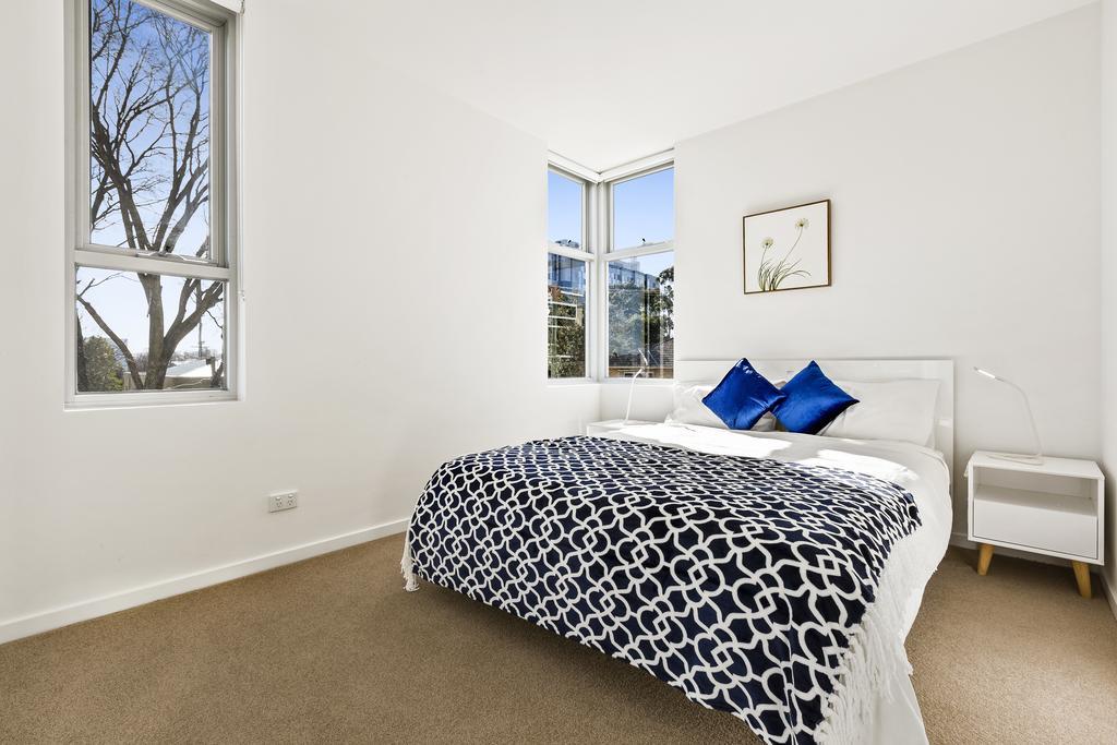 Poplar Sanctuary Apartments Ville de Ville de Melbourne Extérieur photo