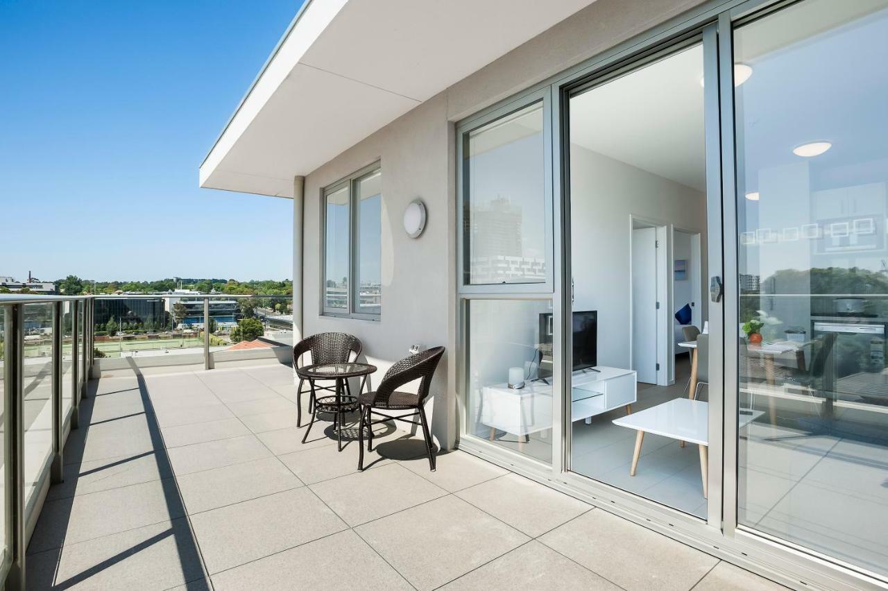 Poplar Sanctuary Apartments Ville de Ville de Melbourne Extérieur photo